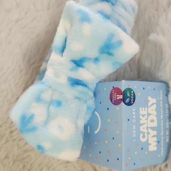 I DEW CARE CAKE MY DAY Hydrating Wash-Off Mask and Spa Headband - Picture 1 of 11